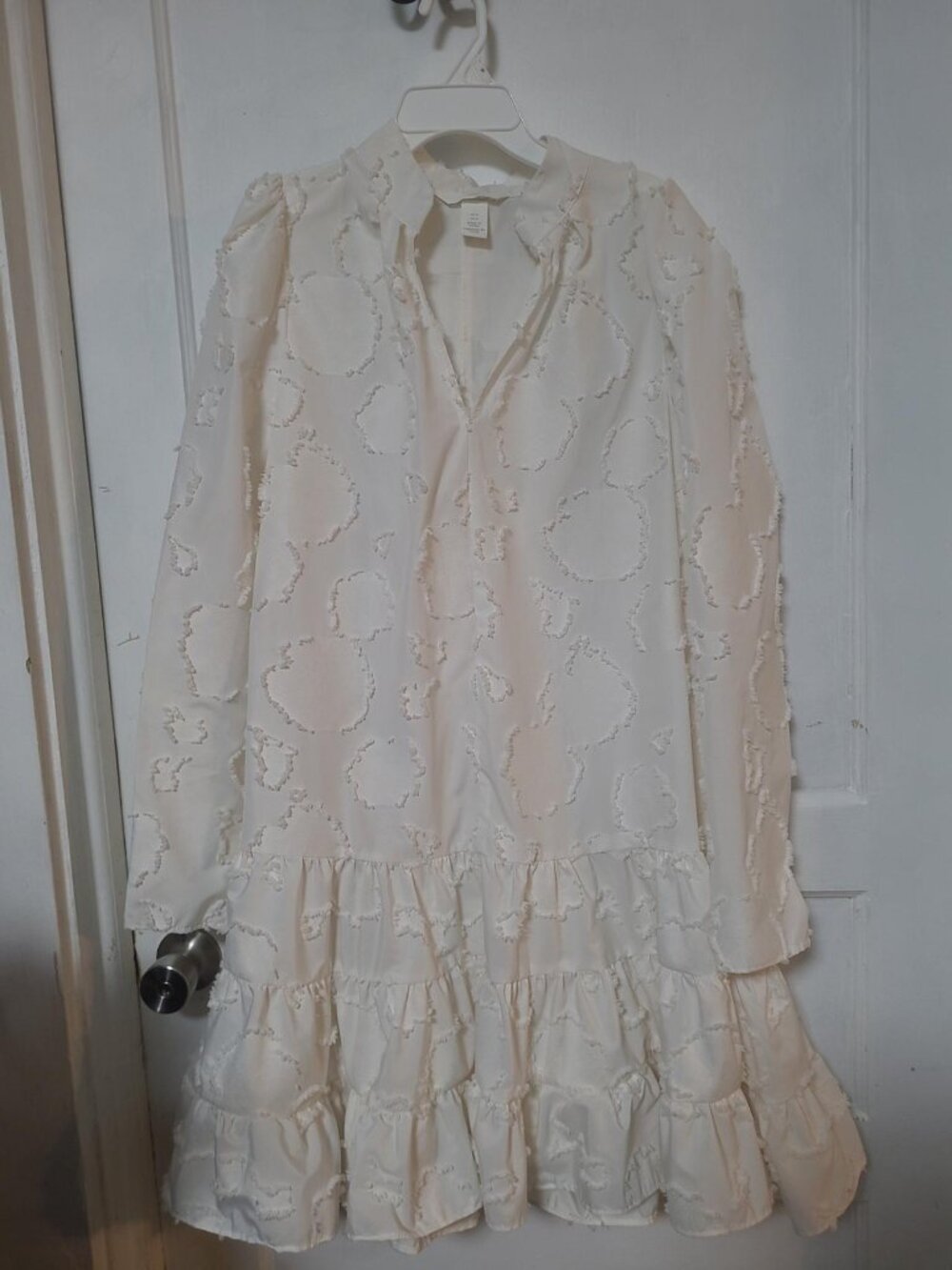 textured jacquard weave rufflle